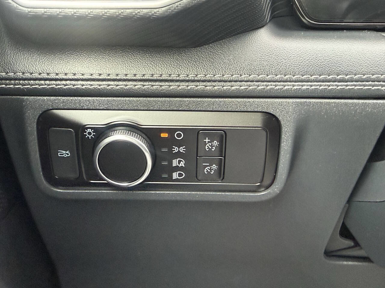 Used 2024 Ford Mustang GT Premium image 23