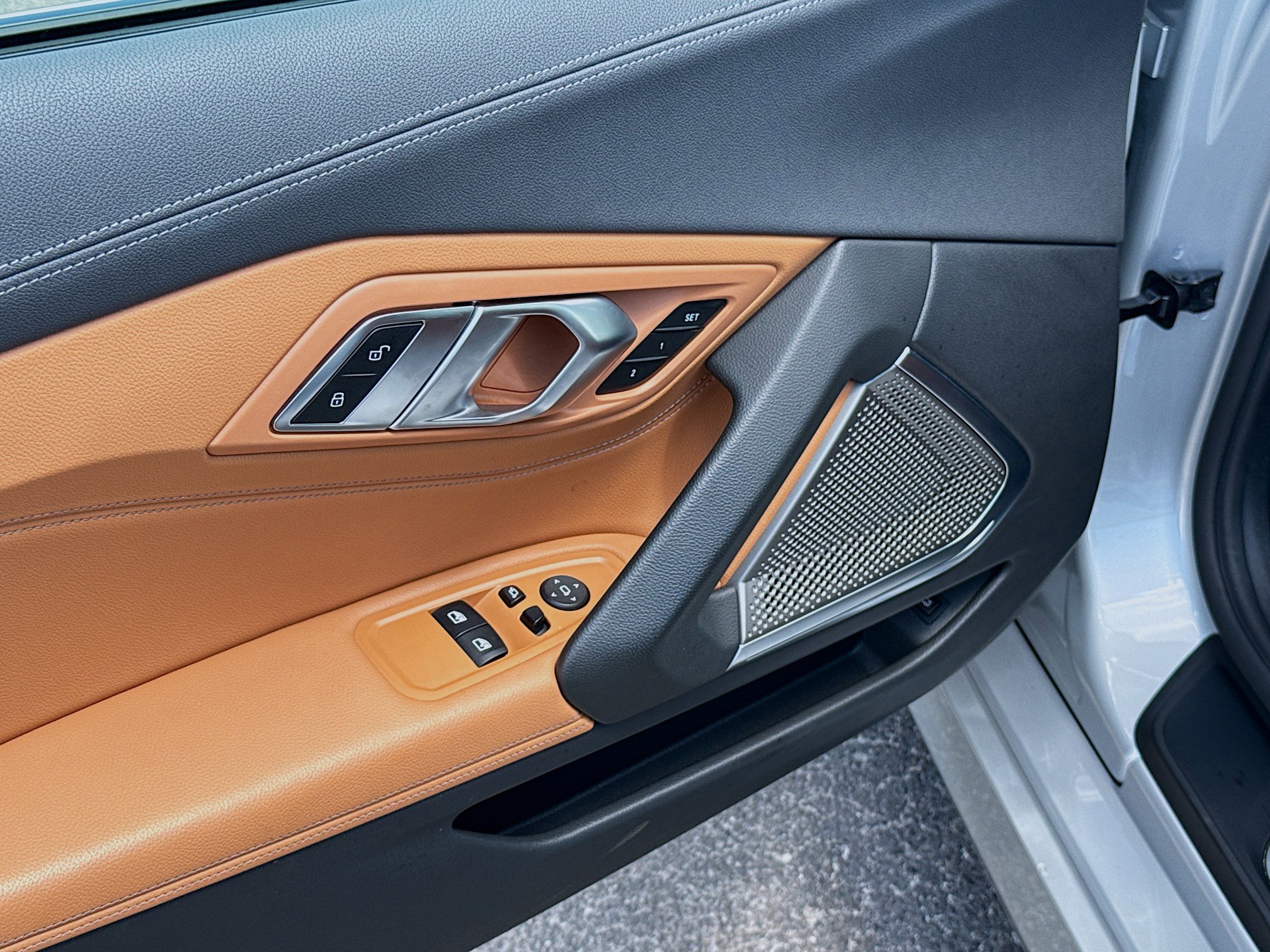 Used 2022 BMW Z4 M40i w/ Premium Package RWD image 21