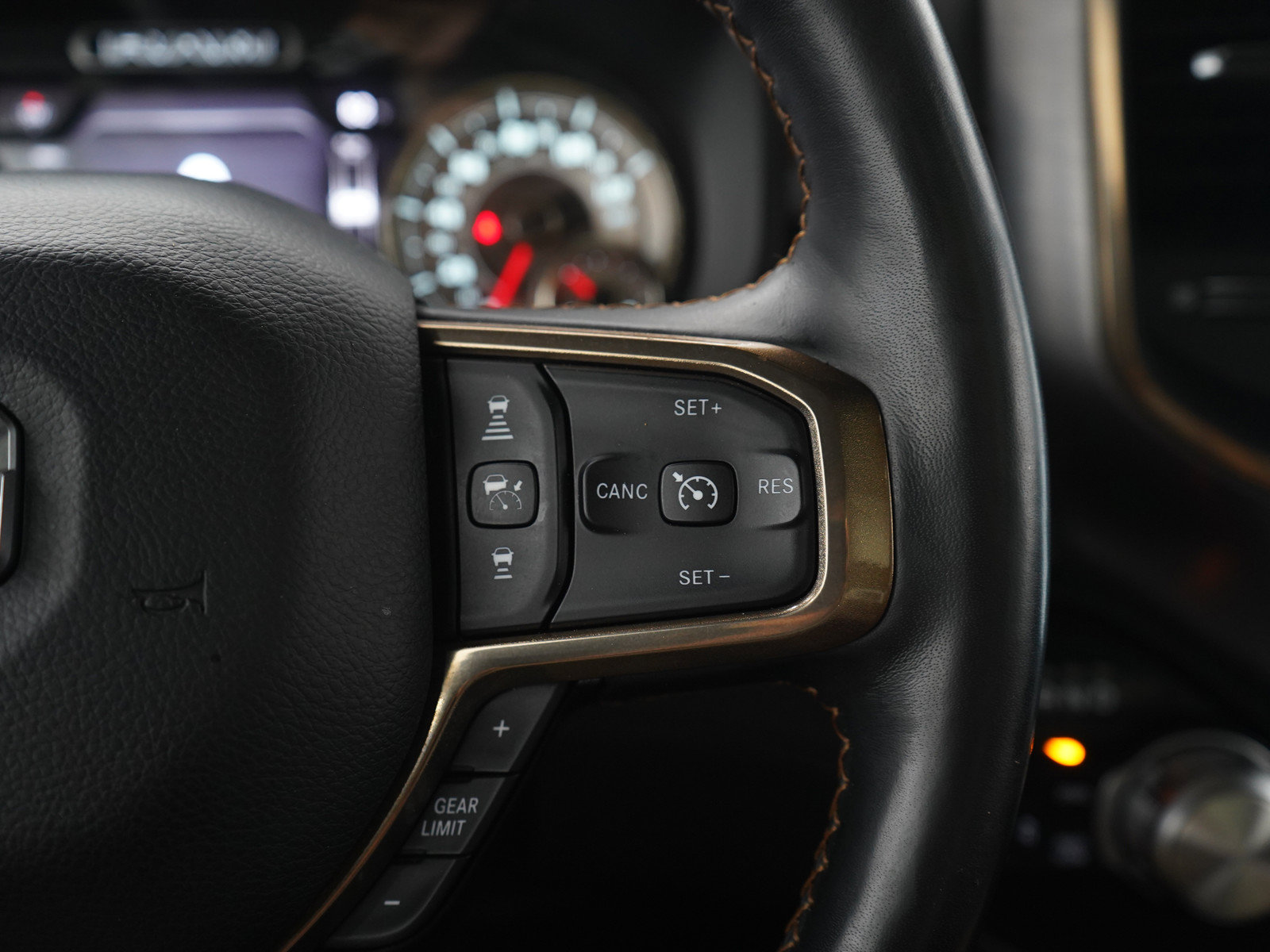 Used 2022 RAM 1500 Limited AWD/4WD image 24