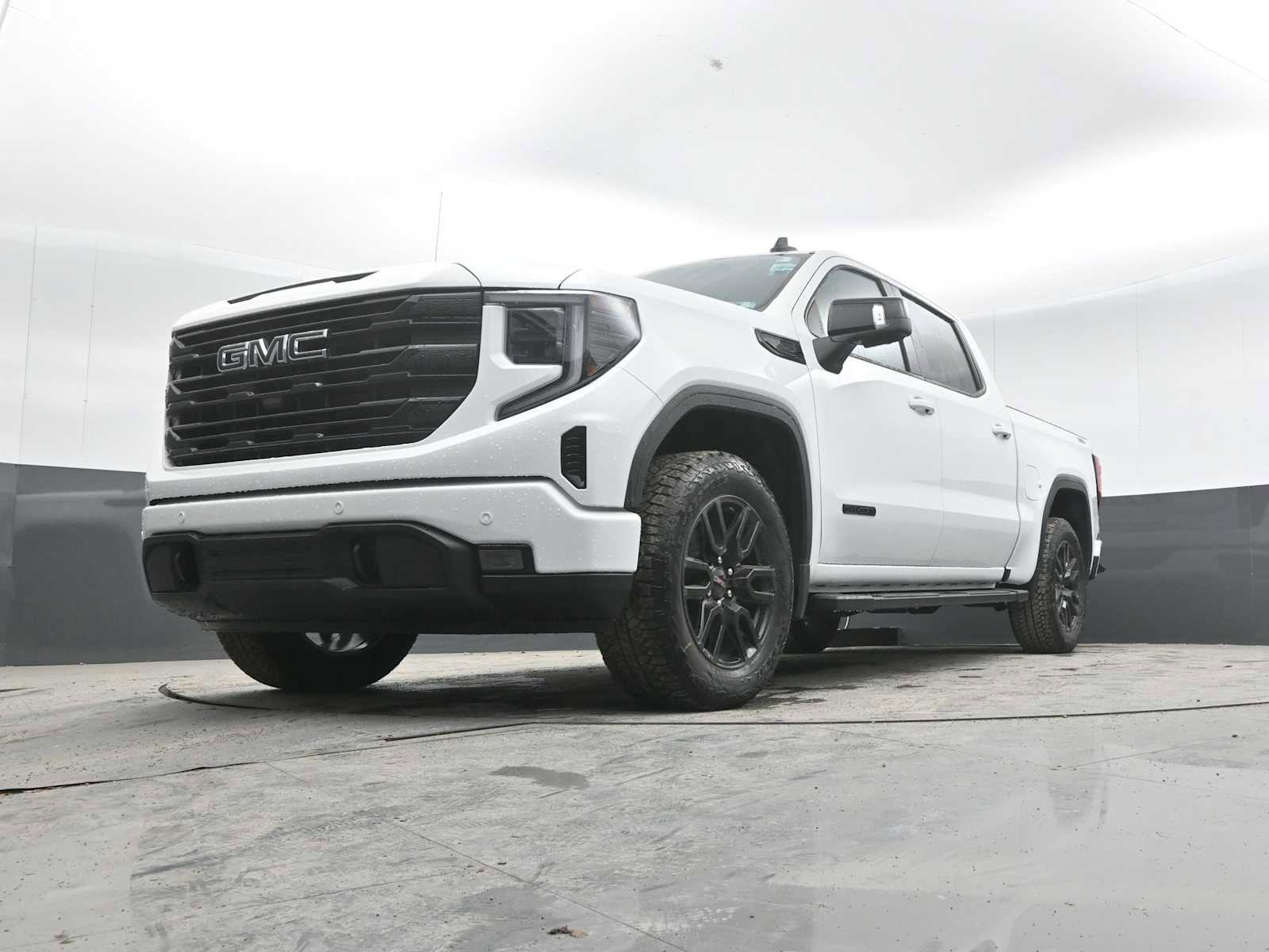 New 2026 GMC Sierra 1500 Elevation w/ Elevation Premium Package AWD/4WD image 41