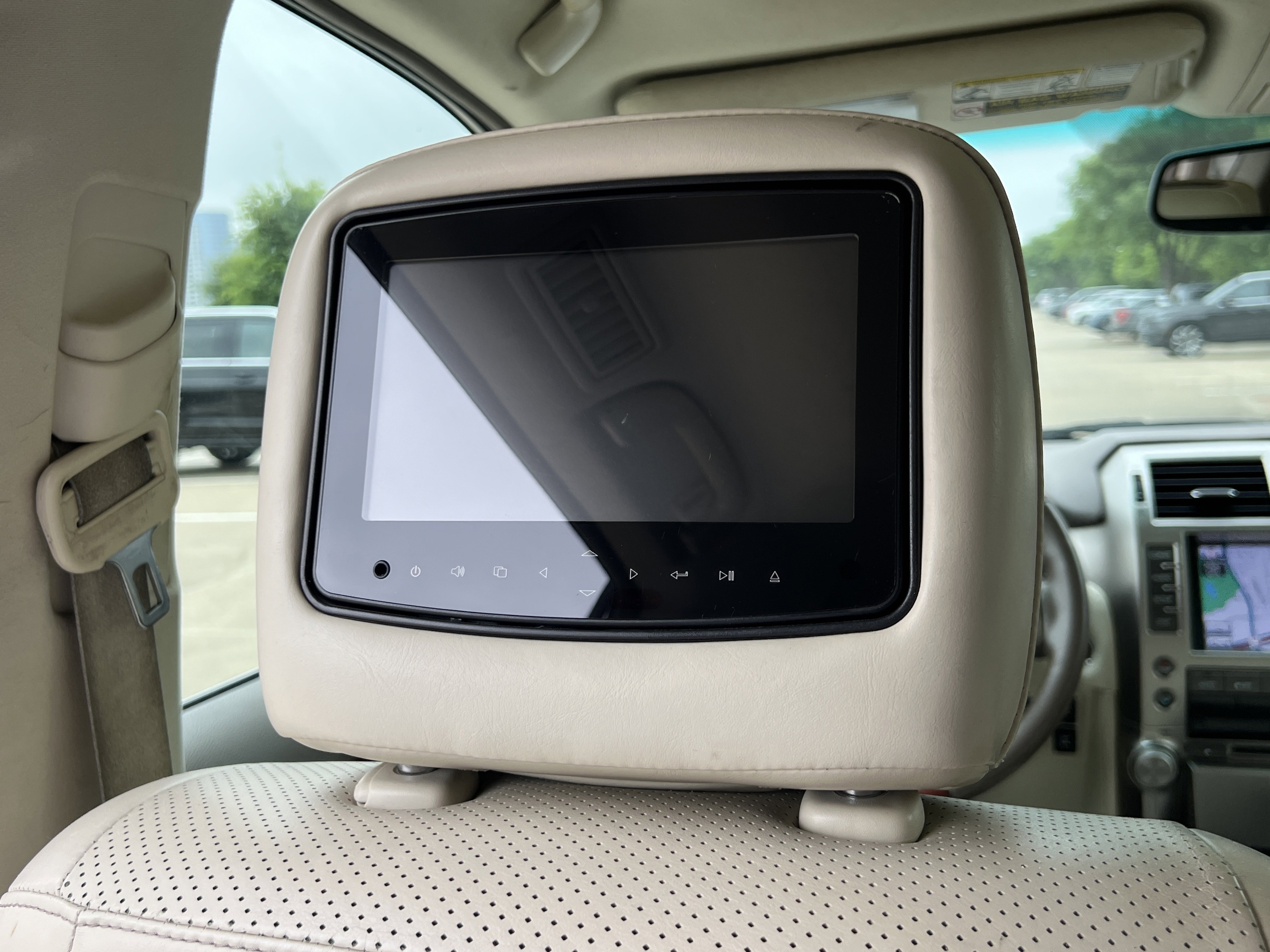 Used 2013 Lexus GX 460 w/ Comfort Plus Pkg image 26