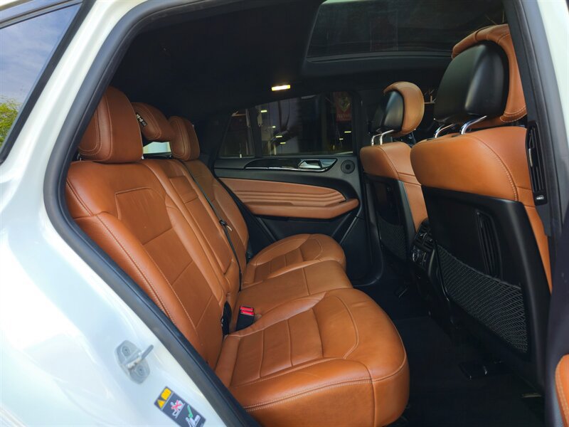 Used 2016 Mercedes-Benz GLE 450 4MATIC Coupe image 32