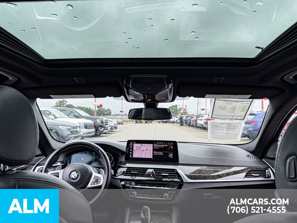 Used 2021 BMW 530i w/ M Sport Package RWD image 15