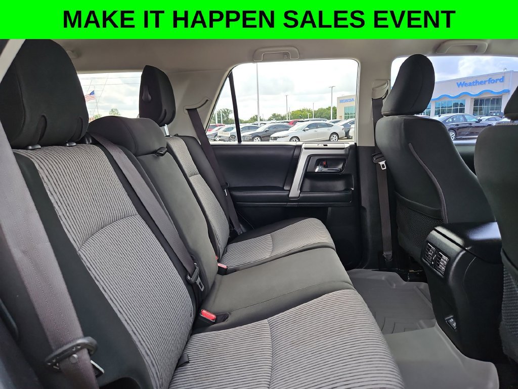 Used 2021 Toyota 4Runner SR5 AWD/4WD image 25