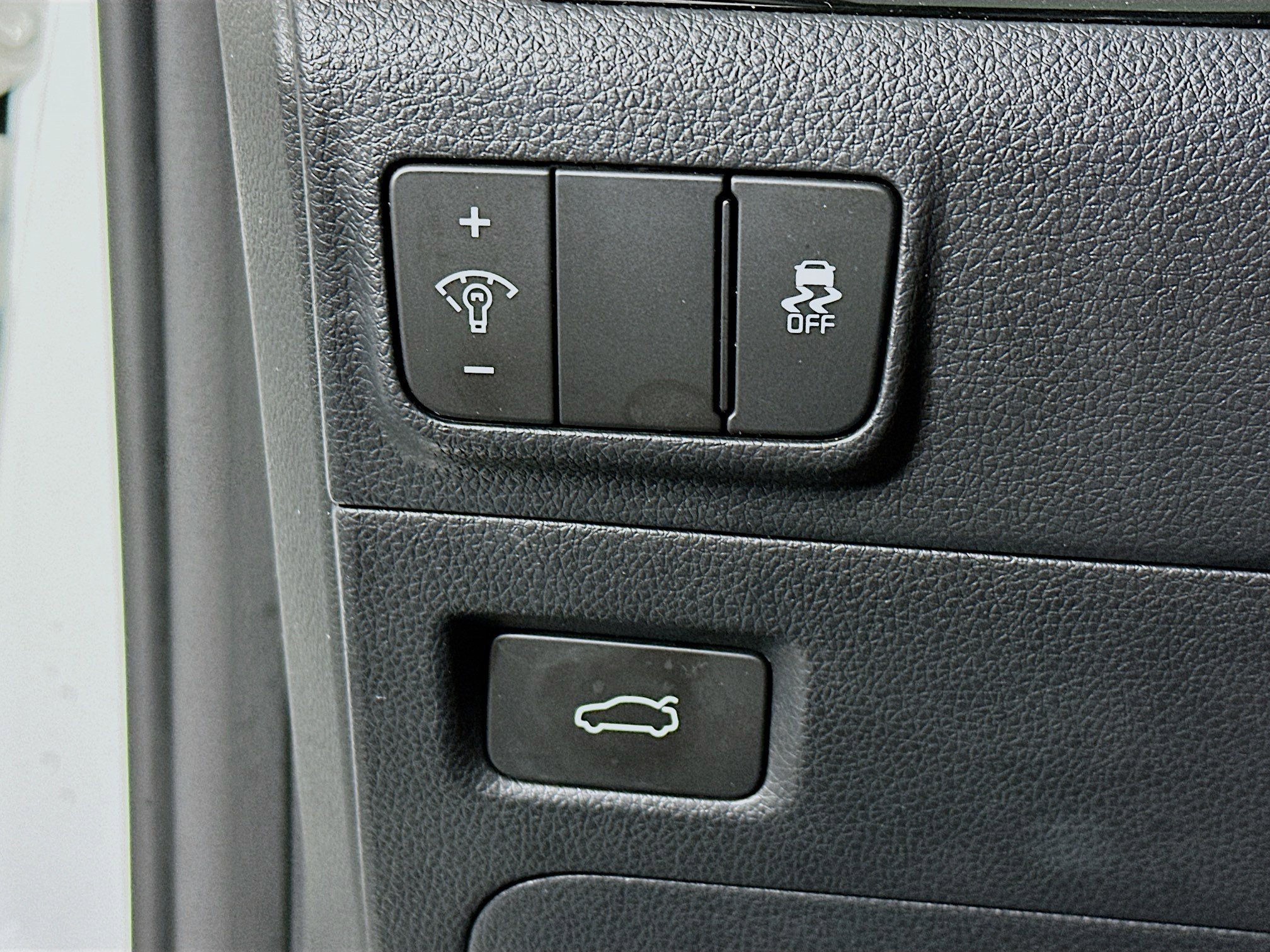 Used 2025 Kia K5 LXS image 17