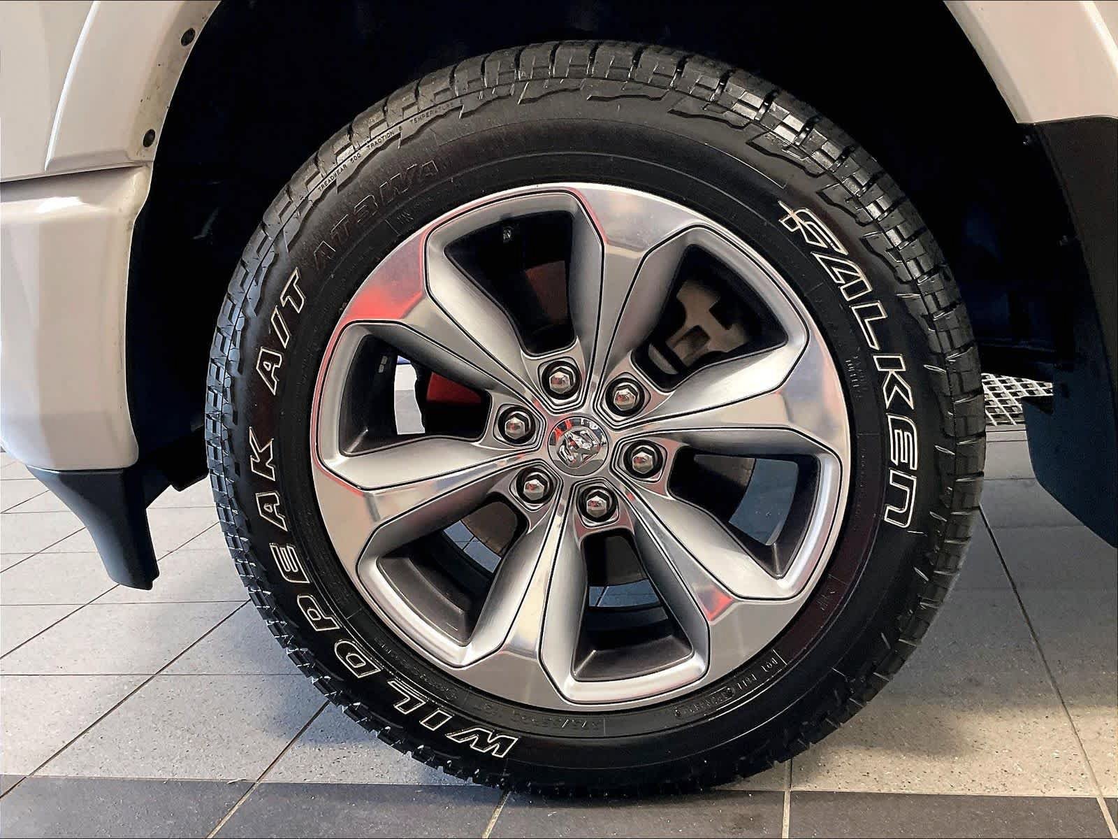 Used 2020 RAM 1500 Limited AWD/4WD image 7