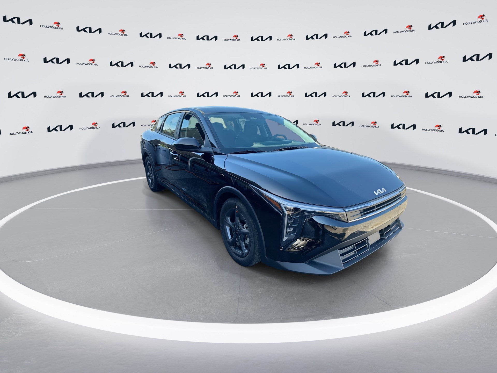 New 2027 Kia Seltos X-Line S w/ X-Line S Premium Package AWD/4WD image 2