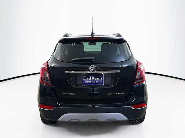 Used 2018 Buick Encore Preferred image 19
