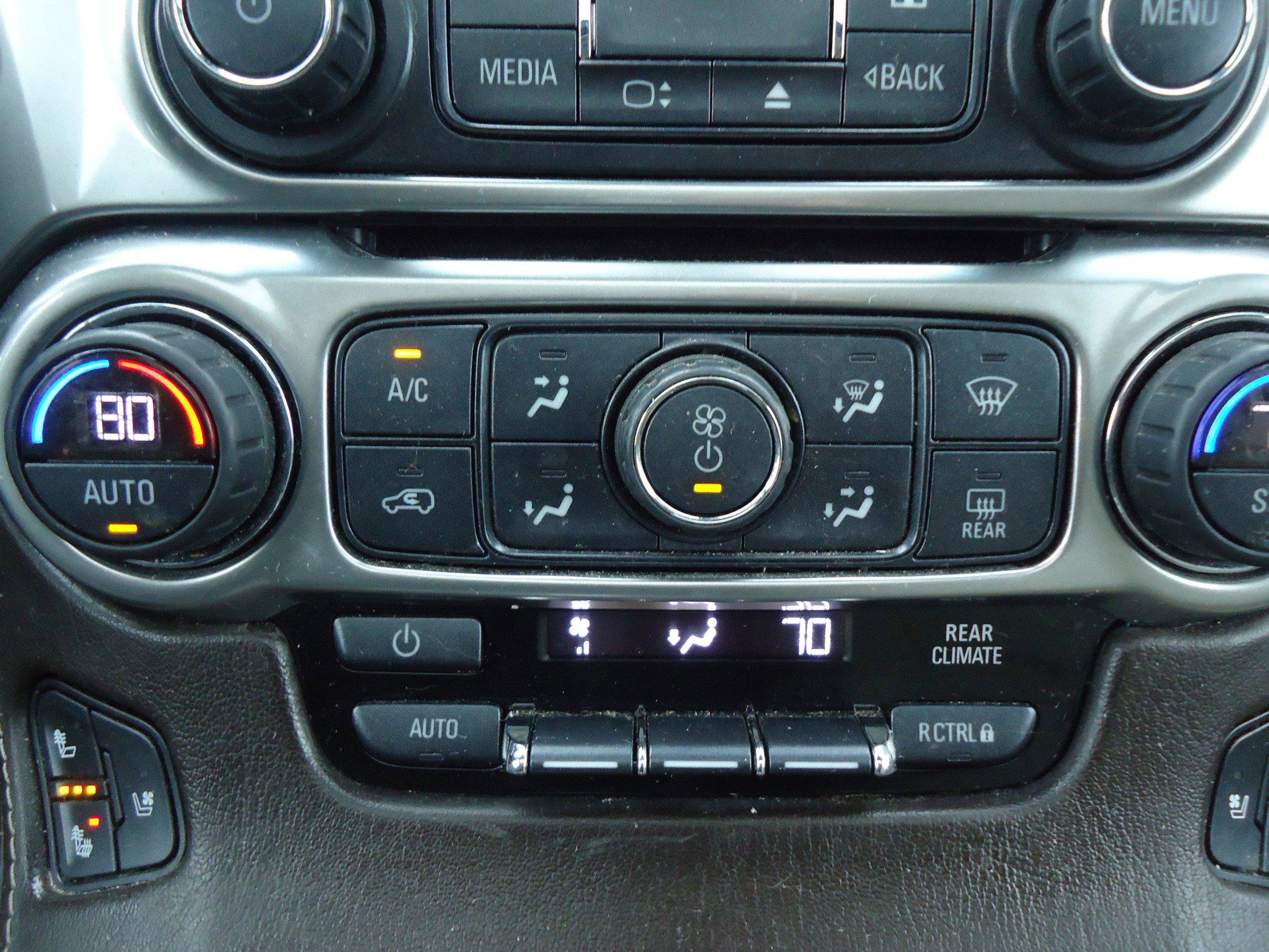 Used 2017 Chevrolet Suburban Premier image 19