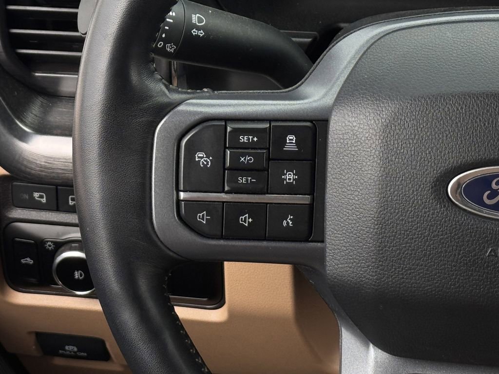 Used 2024 Ford F450 Lariat w/ Lariat Ultimate Package image 16