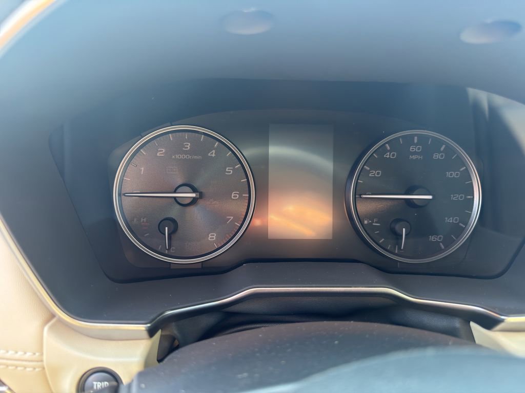 Used 2024 Subaru Outback Limited image 11