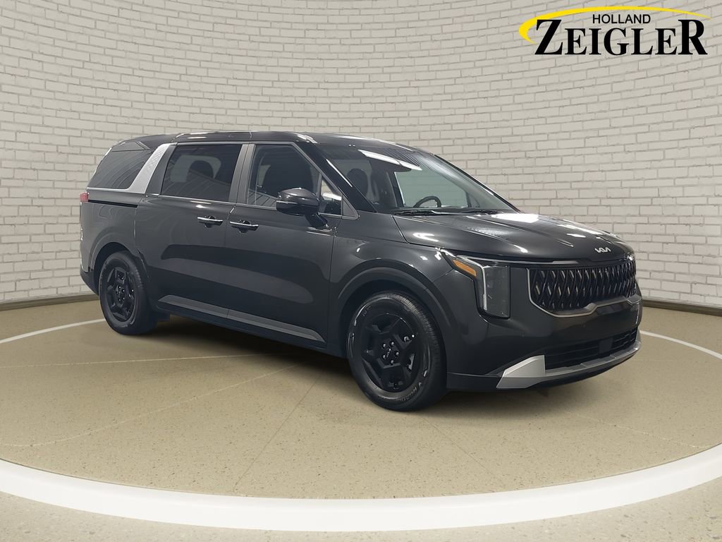 New 2026 Kia Carnival FWD video 3