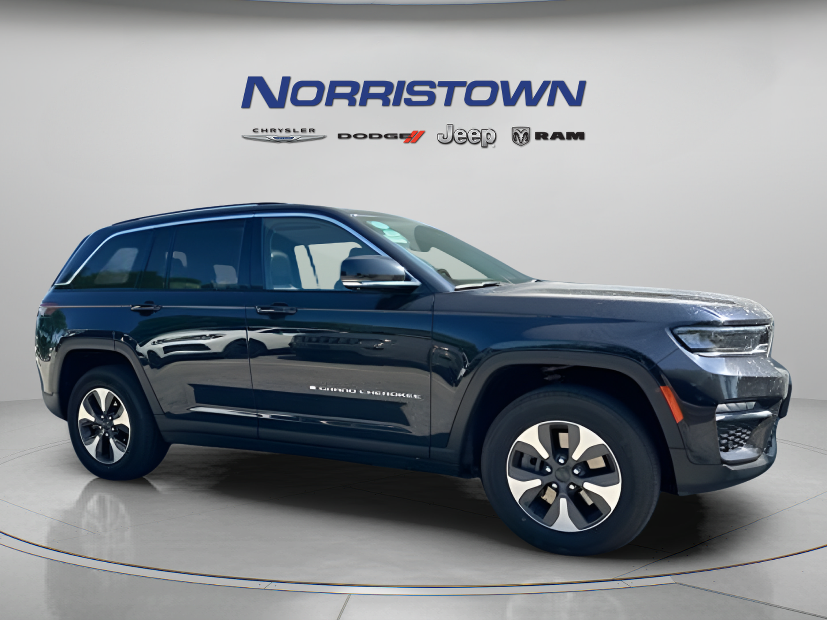 Used 2022 Jeep Grand Cherokee Limited 4xe w/ Luxury Tech Group II