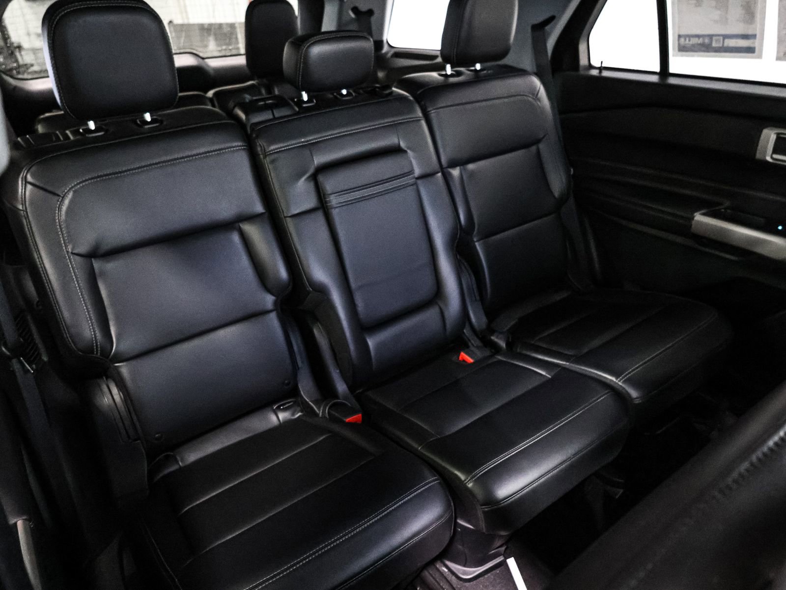 Certified 2023 Ford Explorer XLT w/ Equipment Group 202A image 23