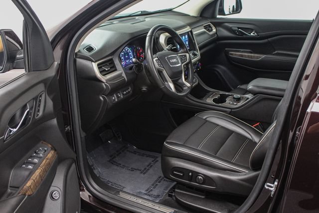 Certified 2021 GMC Acadia Denali w/ Denali Ultimate Package AWD/4WD image 11