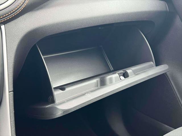 Used 2022 Chevrolet Trax LS w/ Tint and Cruise Package image 25