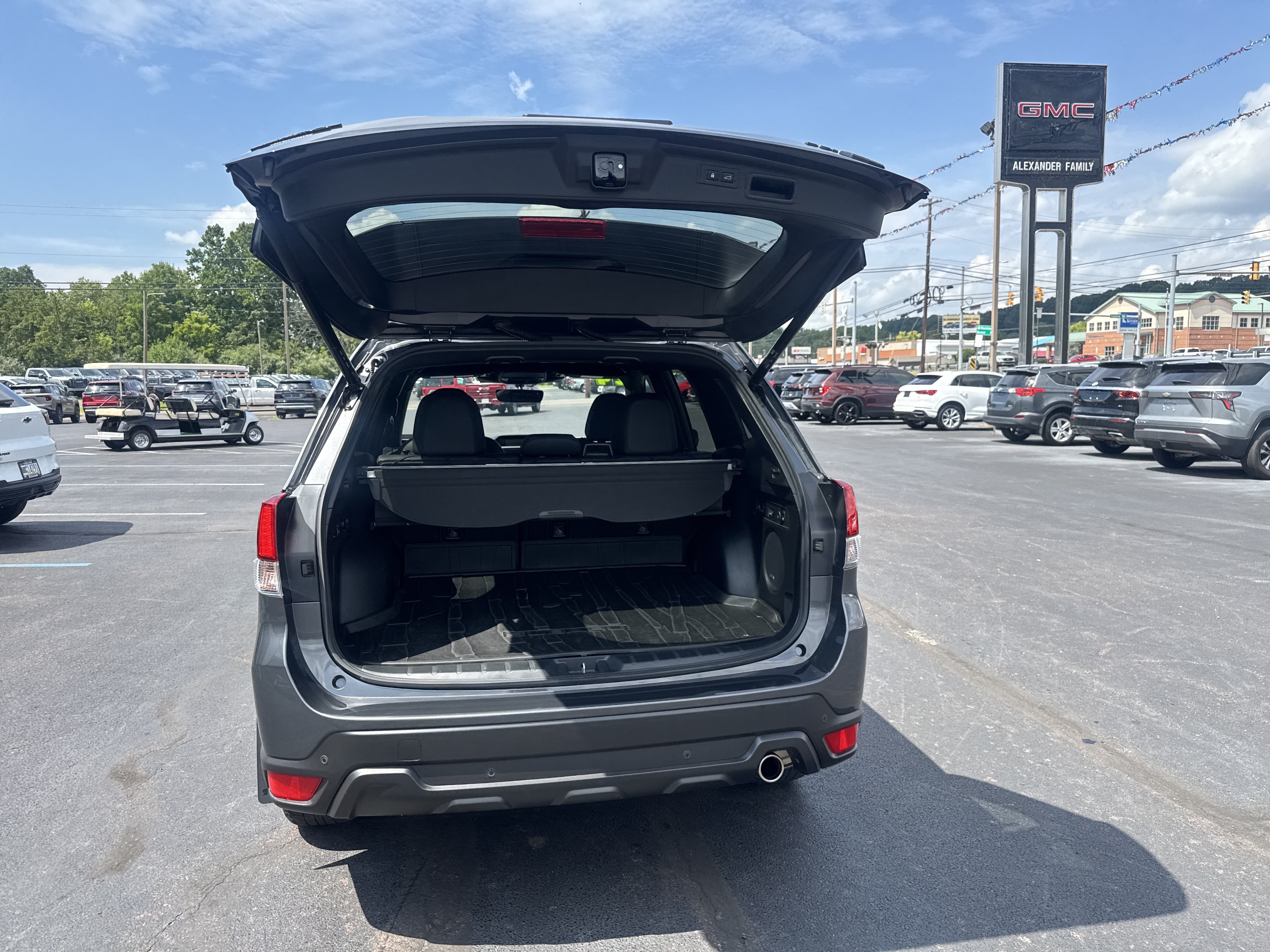 Used 2024 Subaru Forester Wilderness AWD/4WD image 5