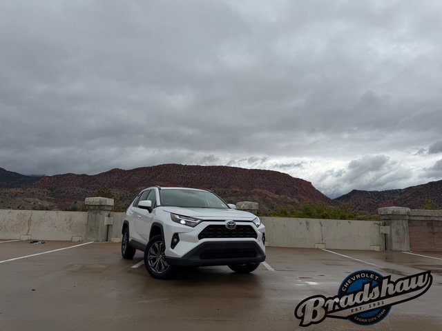 Used 2024 Toyota RAV4 XLE Premium w/ Weather Package AWD/4WD image 2