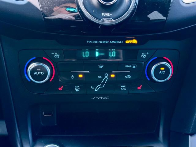 Used 2017 Ford Focus RS image 23