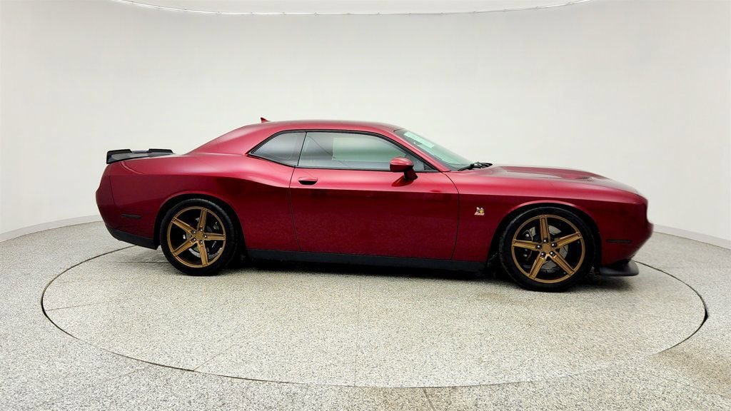 Used 2019 Dodge Challenger R/T Scat Pack RWD image 4