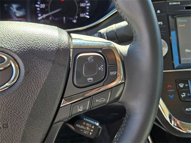 Used 2017 Toyota Avalon Limited image 28