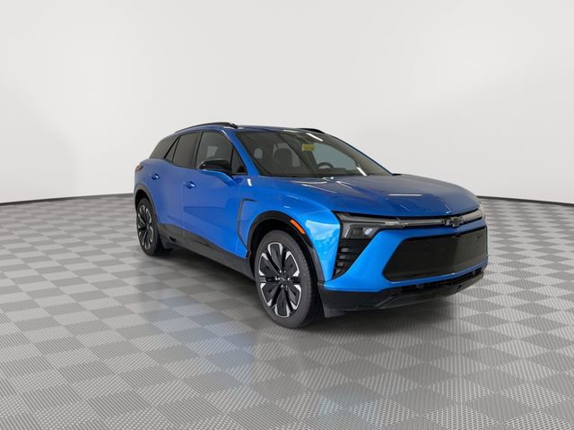 Certified 2025 Chevrolet Blazer EV RS RWD image 2