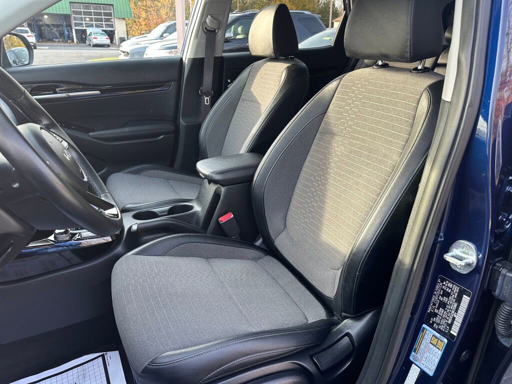 Used 2022 Kia Seltos Nightfall Edition image 10
