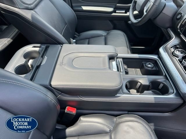 New 2027 Ford Expedition Platinum w/ Stealth Appearance Package RWD image 46