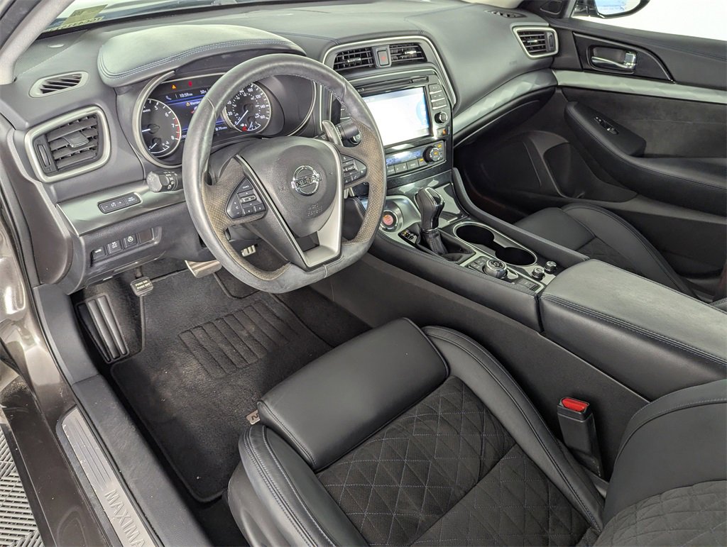 Used 2016 Nissan Maxima SR image 11