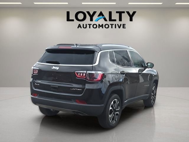 Used 2022 Jeep Compass Limited image 5