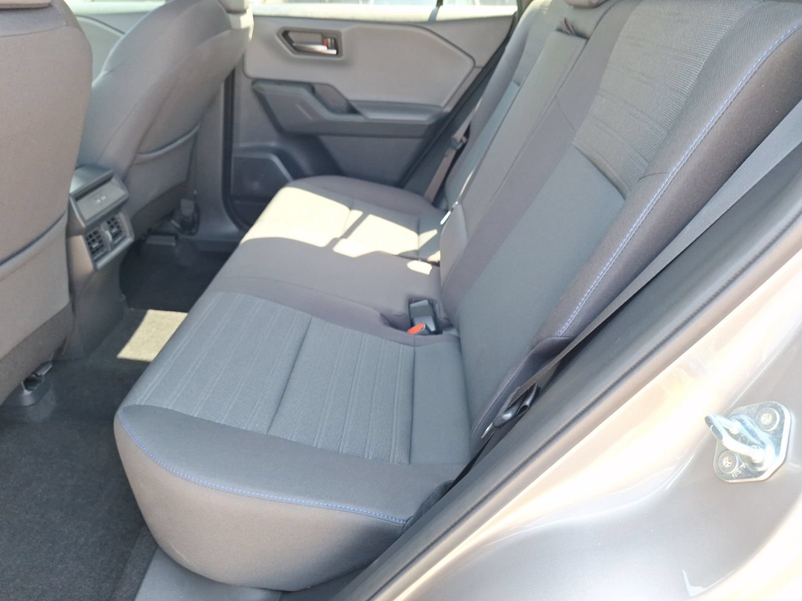 Used 2026 Toyota RAV4 SE AWD/4WD image 30
