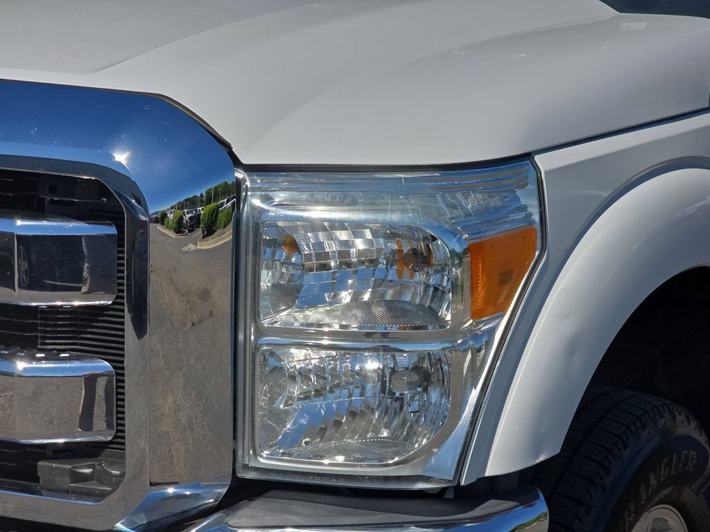 Used 2015 Ford F250 XLT w/ Snow Plow Prep Package AWD/4WD image 30