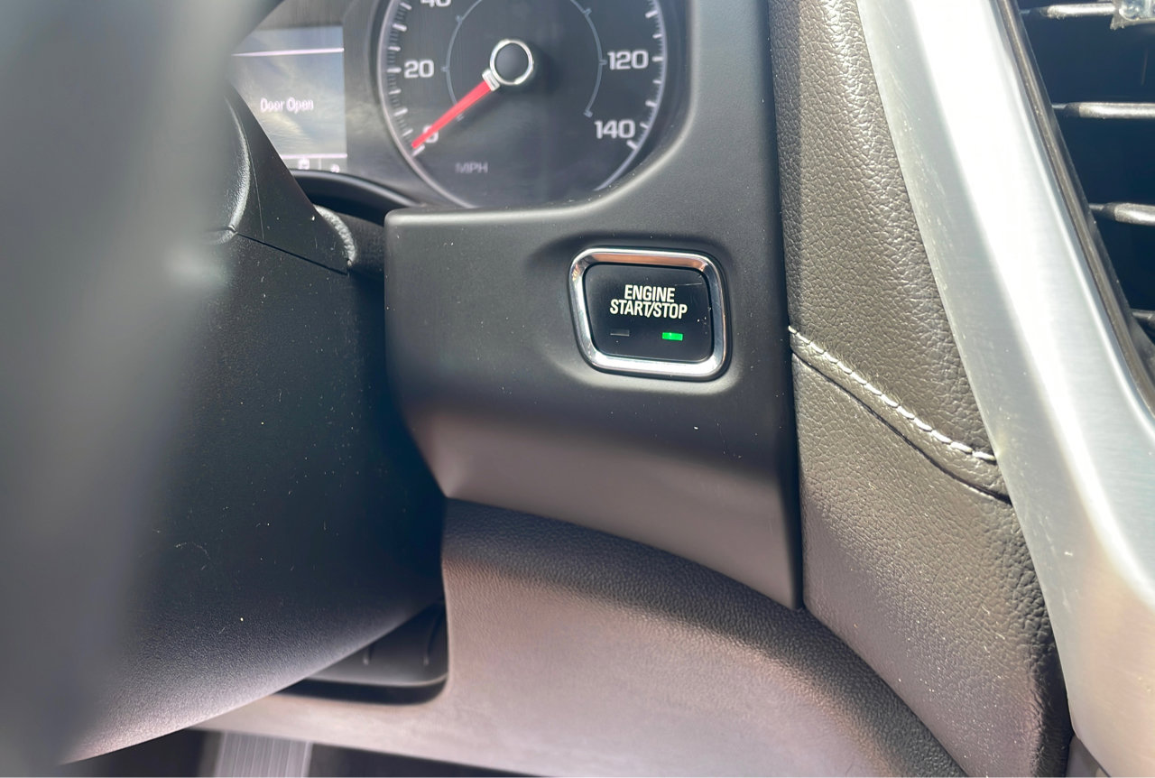 Used 2018 GMC Acadia SLE image 22