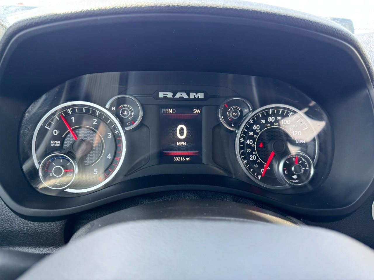 Used 2024 RAM 2500 Tradesman w/ Chrome Appearance Group AWD/4WD image 22
