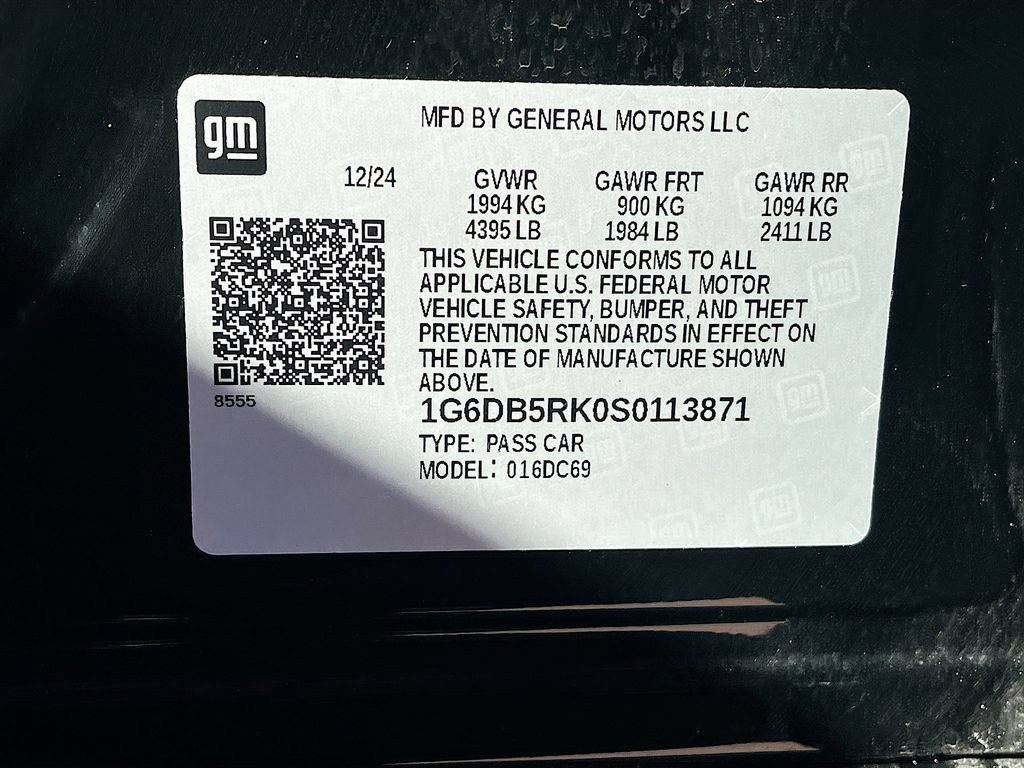 Used 2025 Cadillac CT4 Premium Luxury RWD image 32
