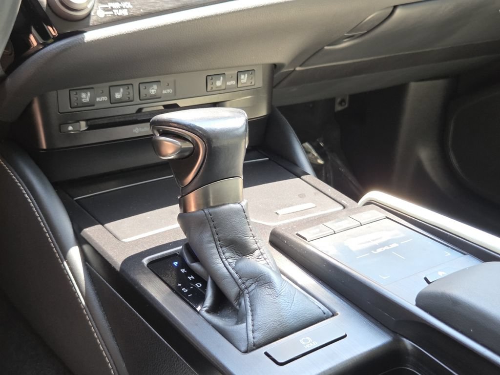 Used 2022 Lexus ES 250 w/ Premium Package AWD/4WD image 35