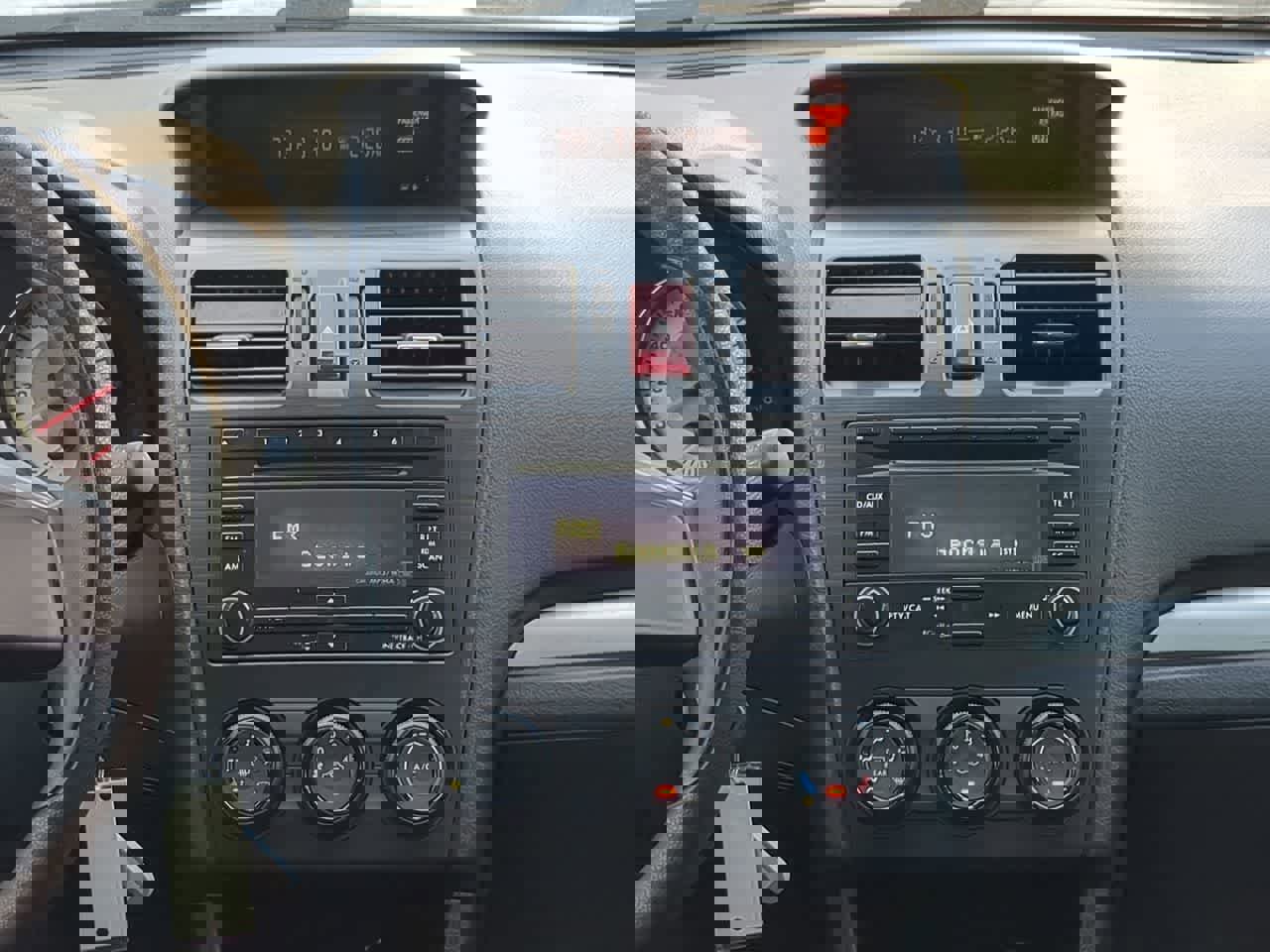 Used 2012 Subaru Impreza 2.0i image 25