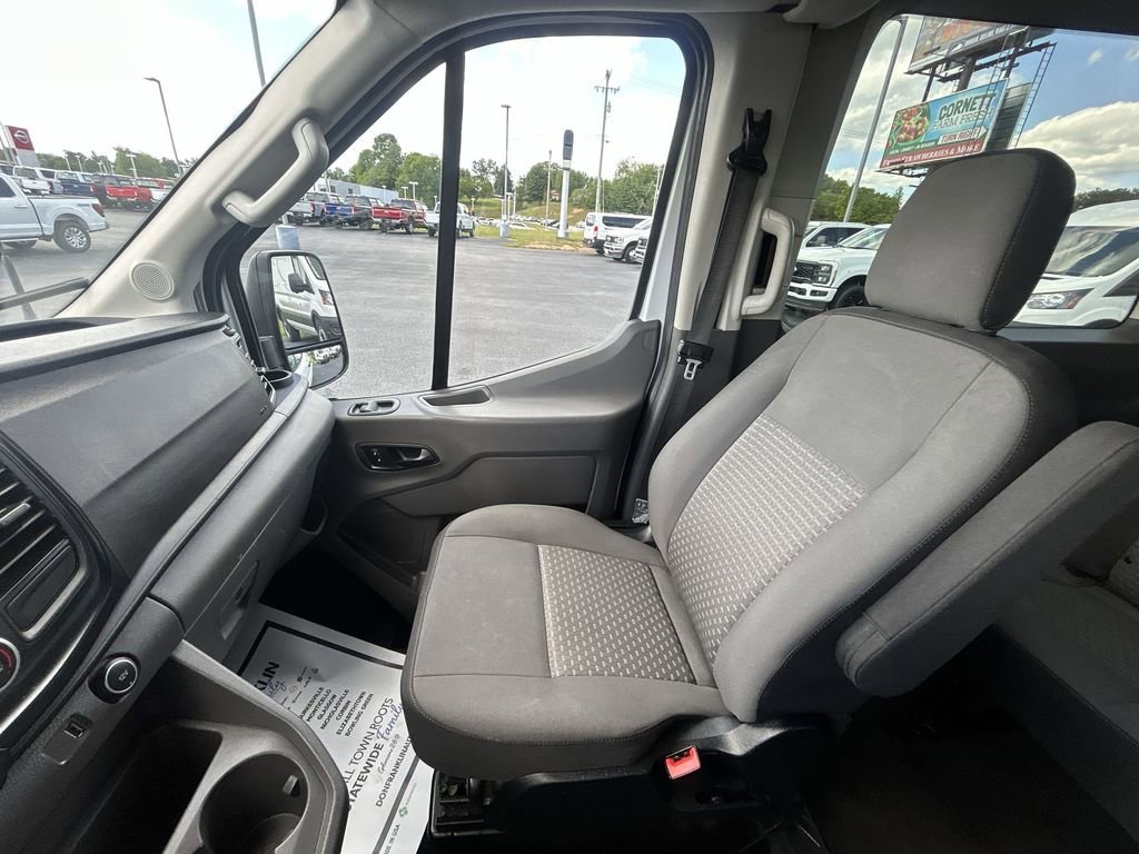 Used 2021 Ford Transit 350 XLT RWD image 13