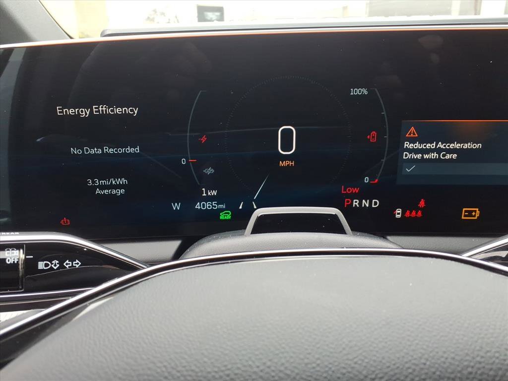 Certified 2025 Cadillac Optiq Luxury 1 w/ LPO, Floor Liner Package image 25