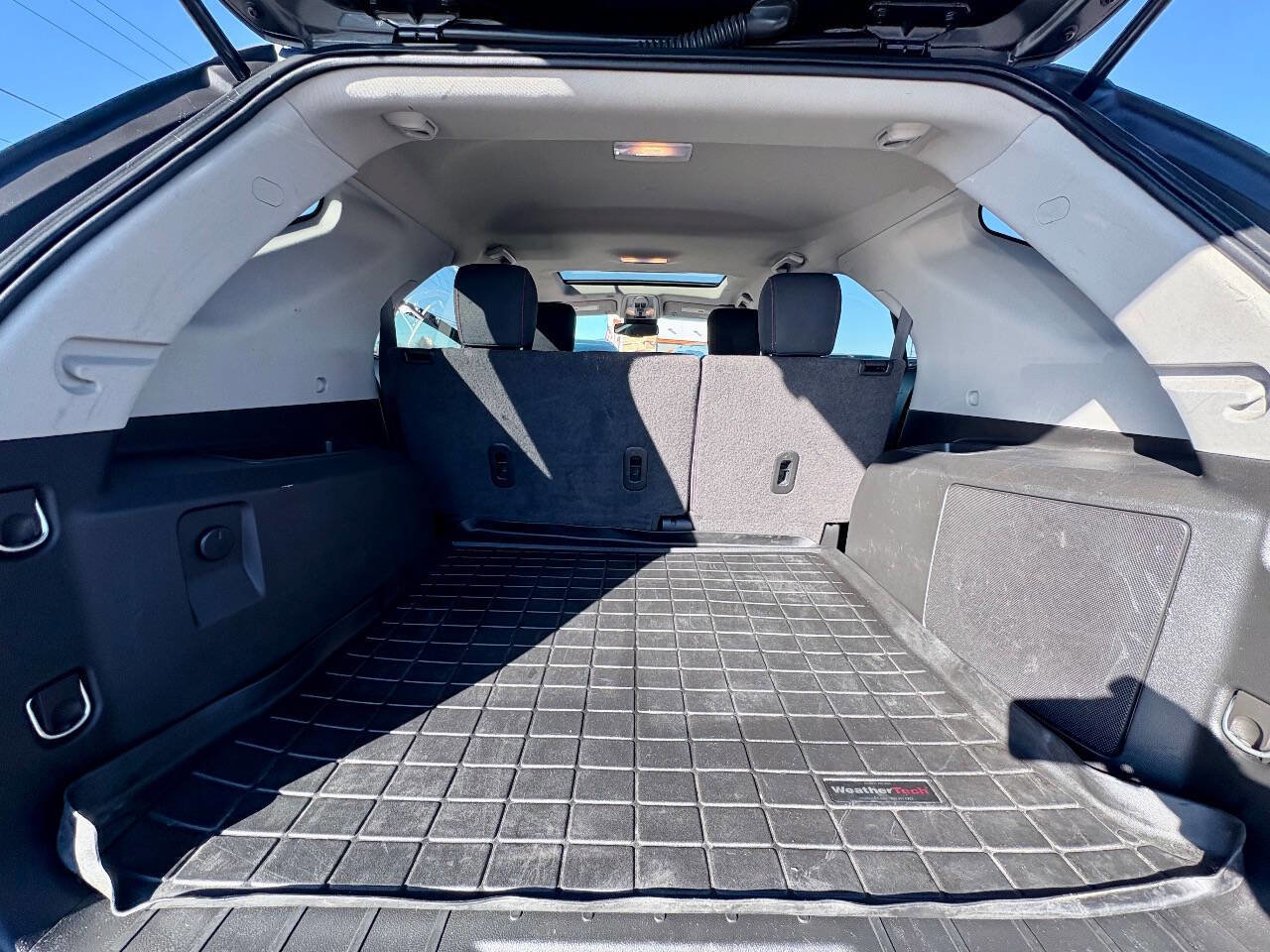 Used 2017 Chevrolet Equinox LT w/ Convenience Package image 26