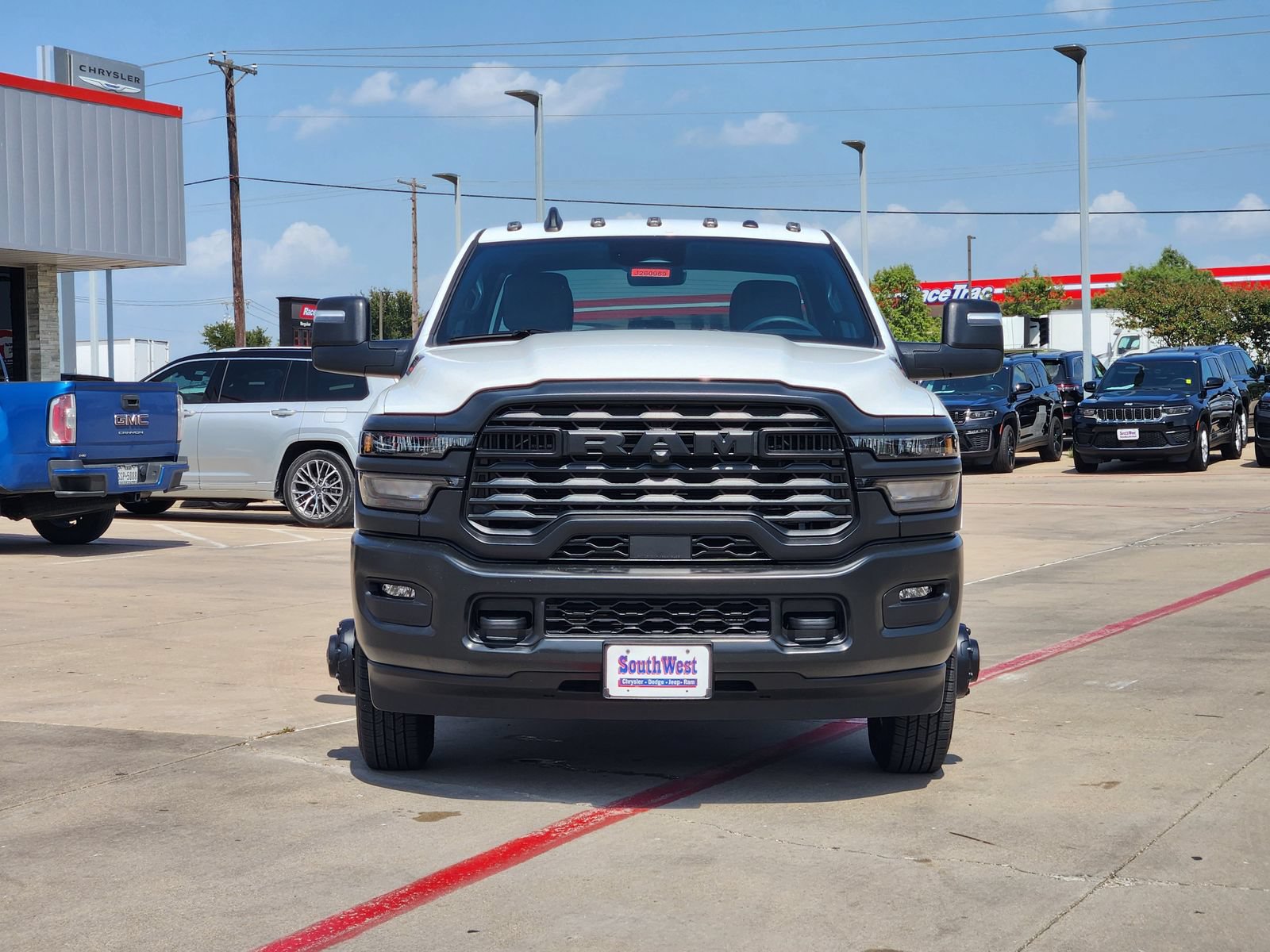 New 2026 RAM 3500 Tradesman AWD/4WD image 6