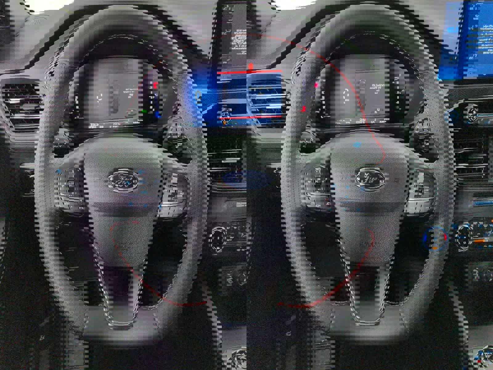 Used 2025 Ford Escape ST-Line image 21