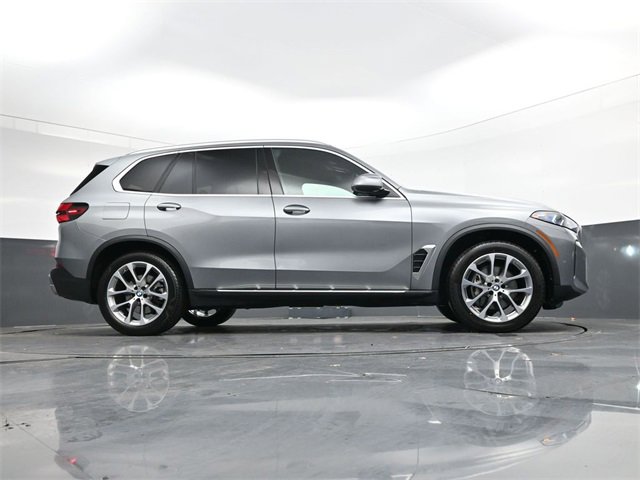 Used 2024 BMW X5 xDrive40i image 27
