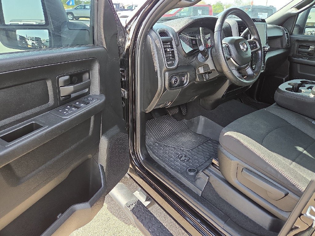 Used 2025 RAM 3500 Tradesman AWD/4WD image 21