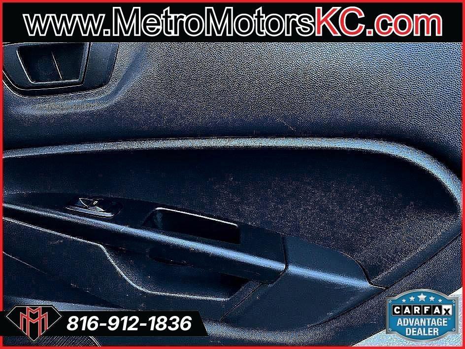 Used 2017 Ford Fiesta SE image 28