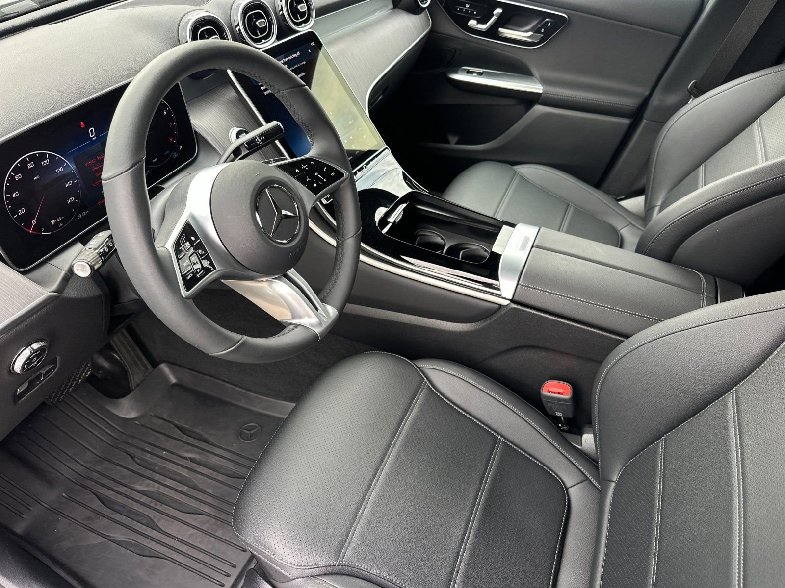 Certified 2026 Mercedes-Benz GLC 300 4MATIC image 10