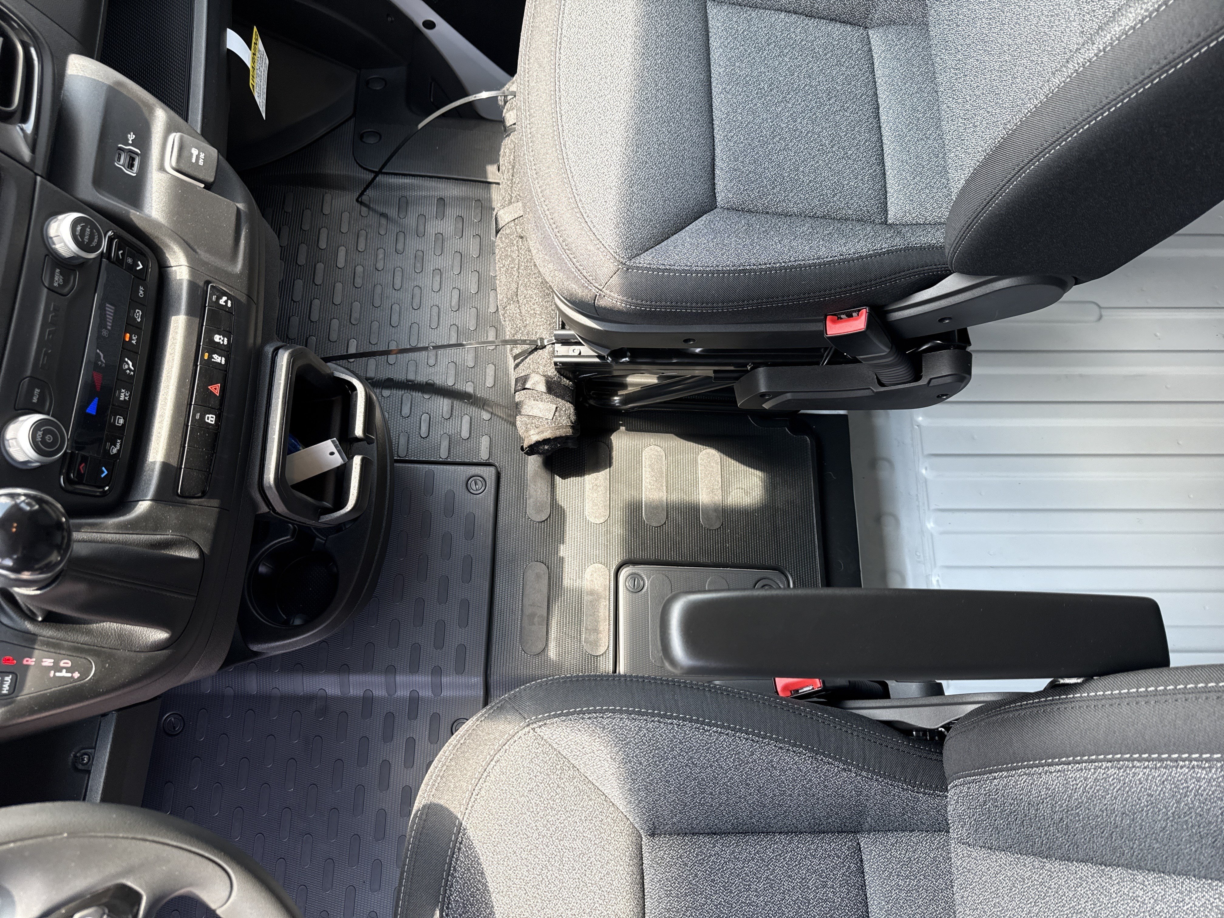 New 2026 RAM ProMaster 1500 w/ Safety Group FWD image 26