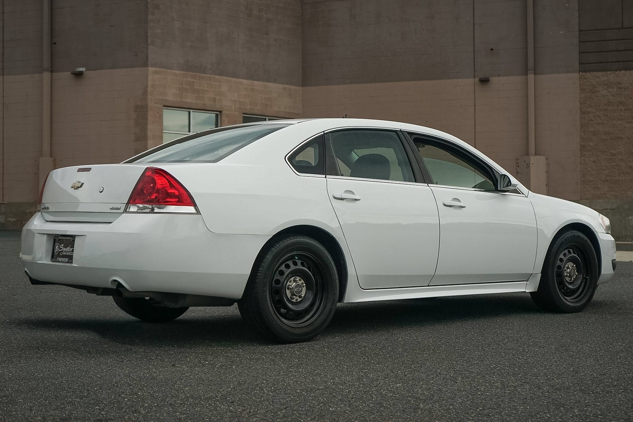 Used 2014 Chevrolet Impala Police FWD image 4