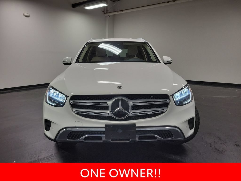 Used 2022 Mercedes-Benz GLC 300 4MATIC w/ Premium Package Lite image 3