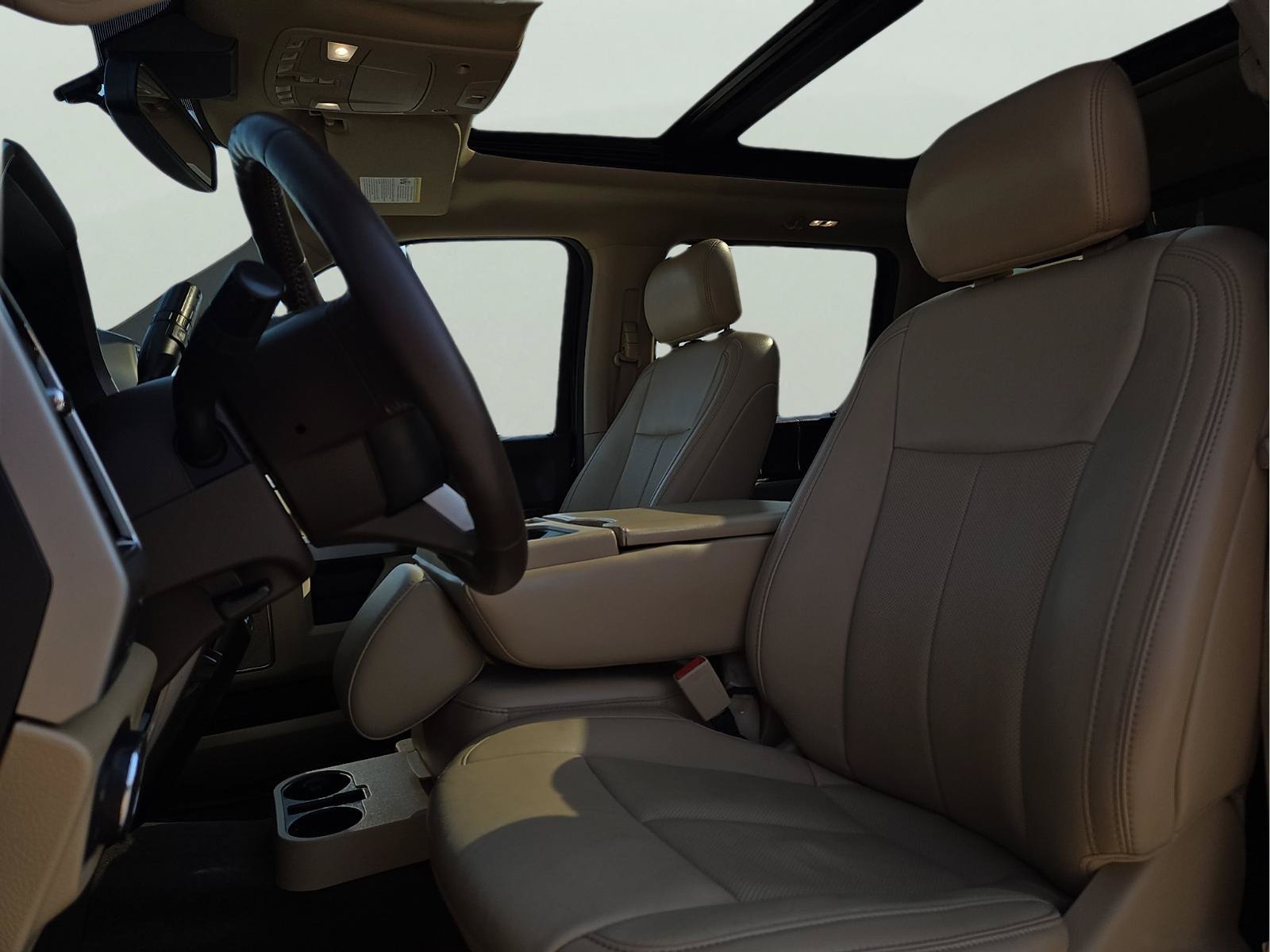 Used 2019 Ford F150 Lariat AWD/4WD image 12